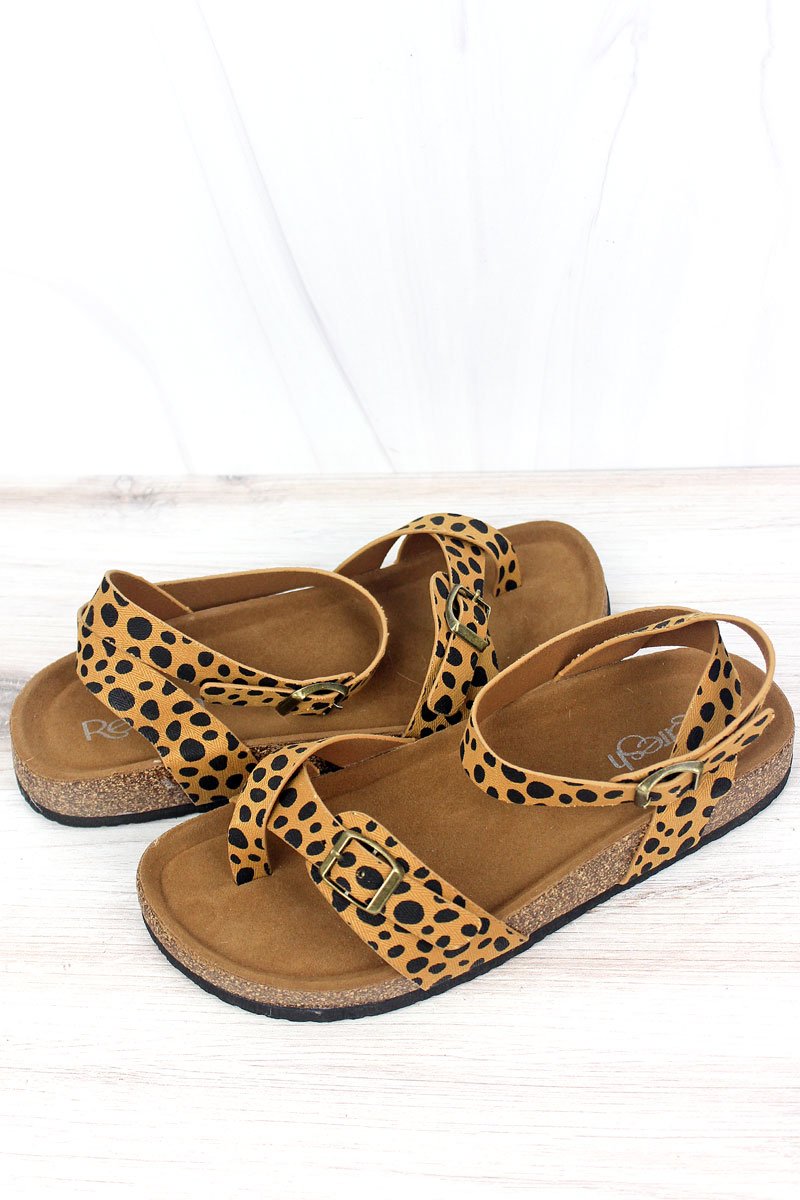 Leopard Criss-Cross Toe Buckle Sandal