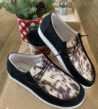 Load image into Gallery viewer, Black Slip on shoes - Boutique Brand hey dude style
