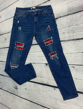 Load image into Gallery viewer, Denim Jeans With Plaid Patches

